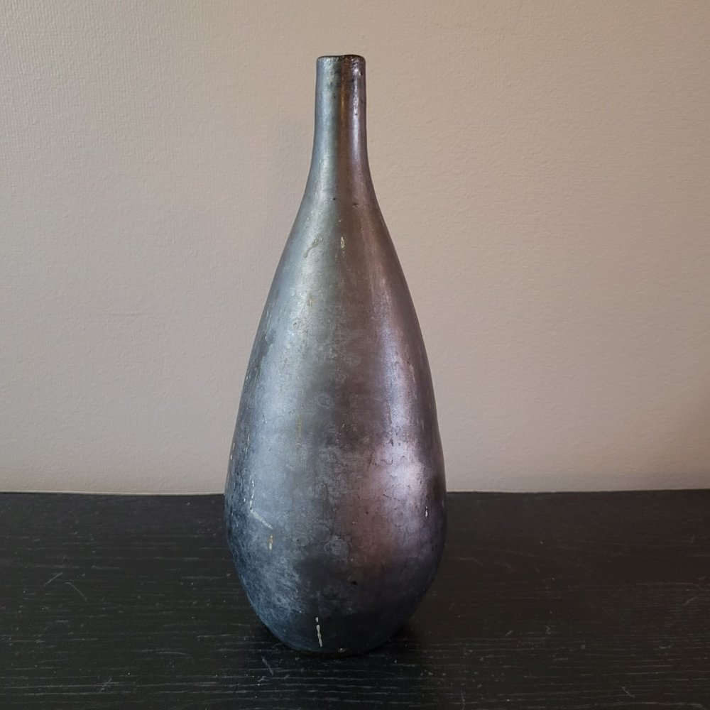 11" Bottle Vase, attributed to A. R. Cole - Picture 4 of 8